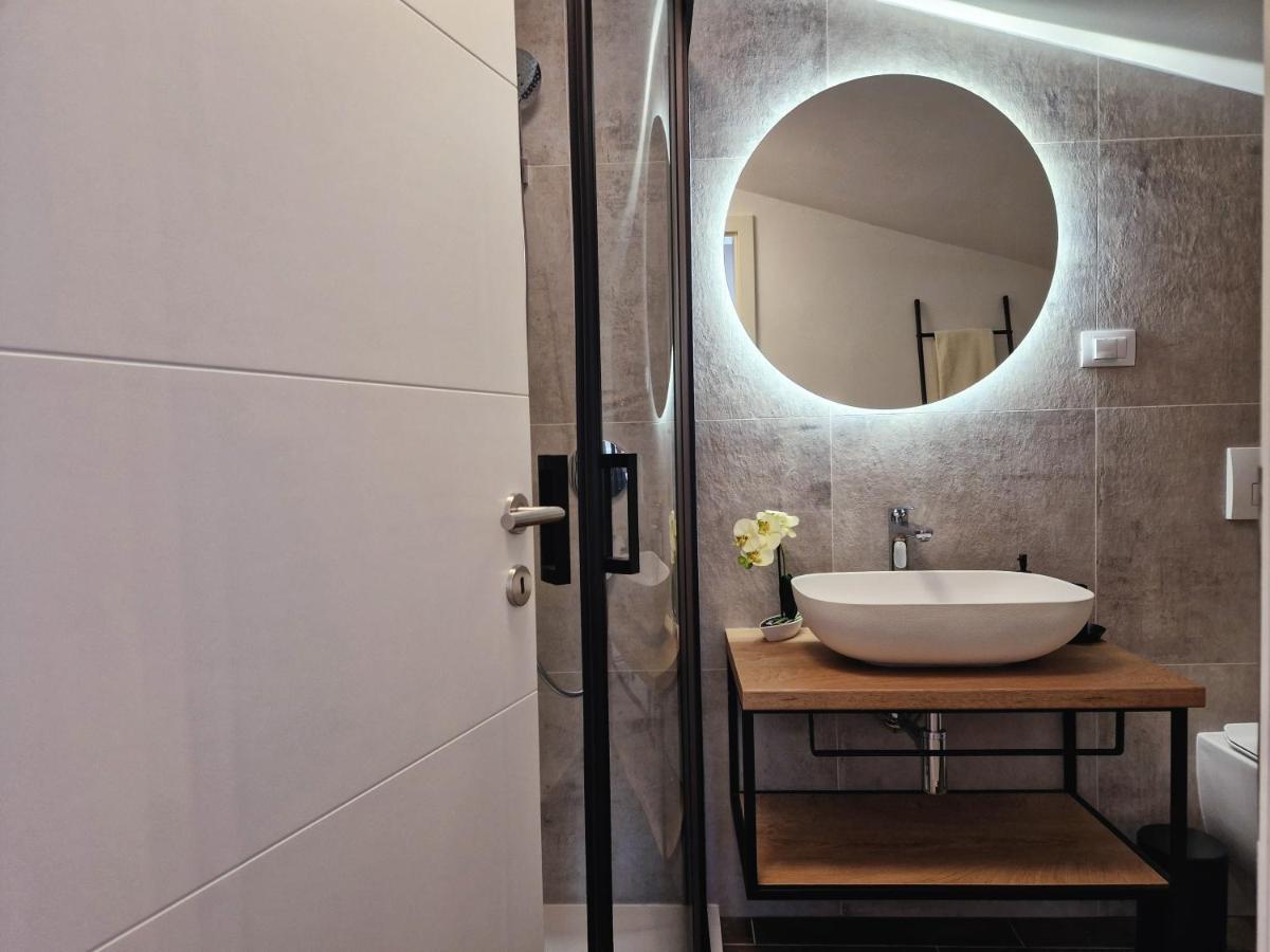 Olivea Luxury Suites Fažana Eksteriør billede