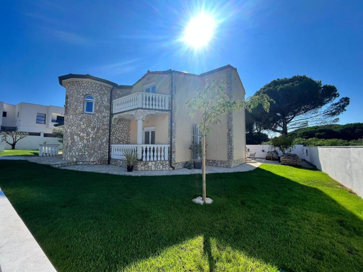 Olivea Luxury Suites Fažana Eksteriør billede